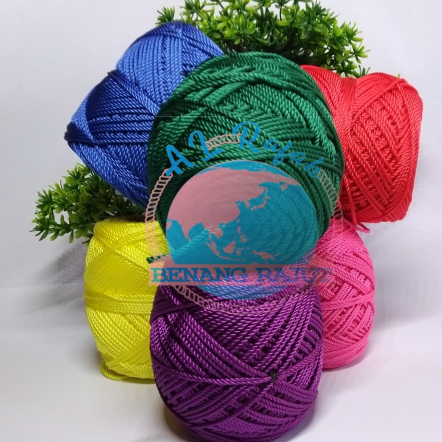 Dyahans - BENANG RAJUT POLY KILAP