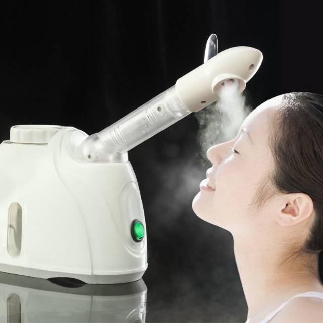 Steamer muka untuk melembabkan wajah / mesin uap facial
