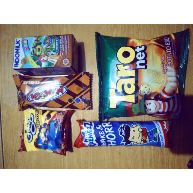 

Snack ultah / snack ulang tahun / godiebag / snack ultah hemat