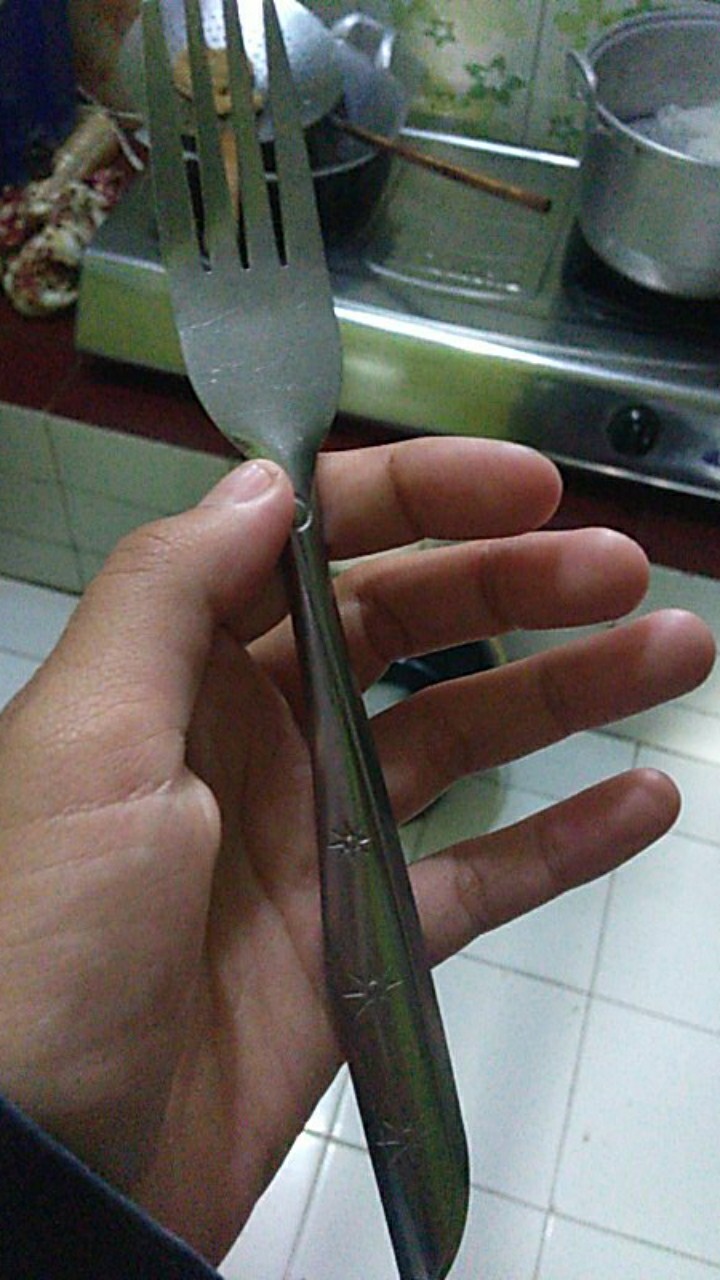 Sendok Makan Garpu Stainless Bahan Tebal Murah!