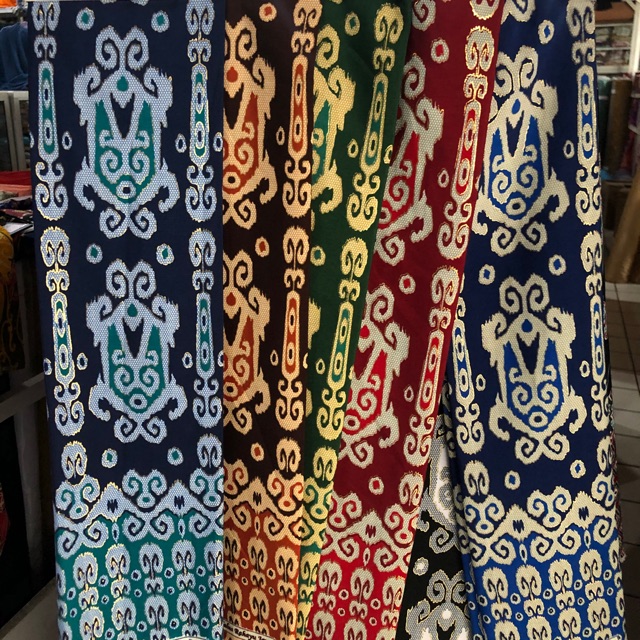 Kain Batik Khas Kalimantan Tengah Kalteng Harga Per 0 5 Meter Shopee Indonesia
