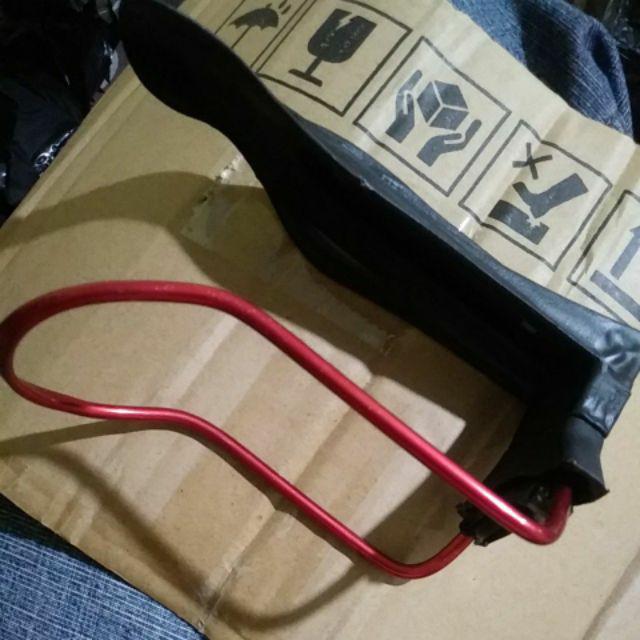 Tempat Botol Minum Panom Merah