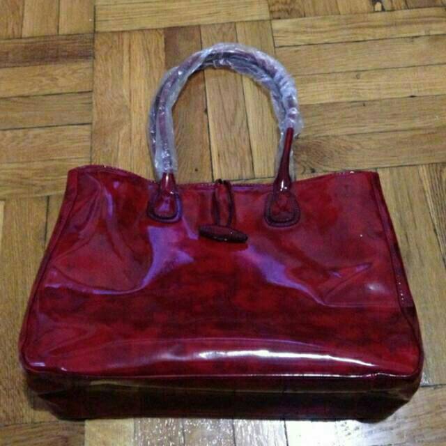 Elizabeth red tote bag