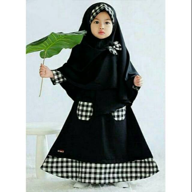 34 - BILQIS BERGO KIDS BLACK*
