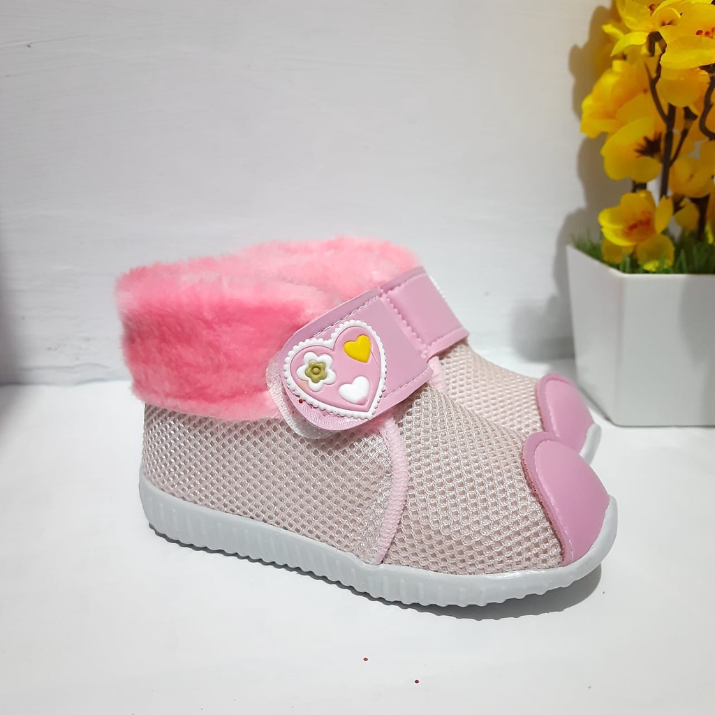 mandirishoestore-SEPATU BOOT BULU ANAK PEREMPUAN UNTUK 1-3 TAHUN CAY10