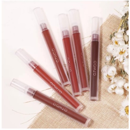 O.Two.O Lip Gloss Matte Tahan Lama 6 Warna HK-YJ 002