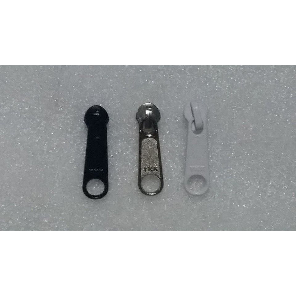 Kepala resleting no. 3 - YKK