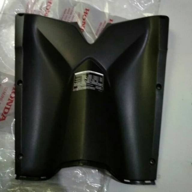 dasbor legshield kunci bawah honda vario 125 old ori ahm 8114a-kzr-600
