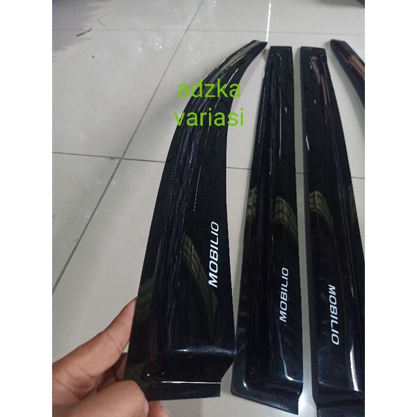 Talang air mobil Honda Mobilio model slim