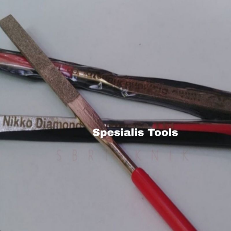 

Kikir Intan 1 pcs Diamond File Size 180 x 9.5 mm Type Equaling