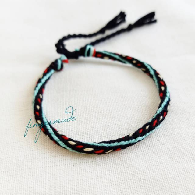 Fingermade Gelang Kumihimo Benang