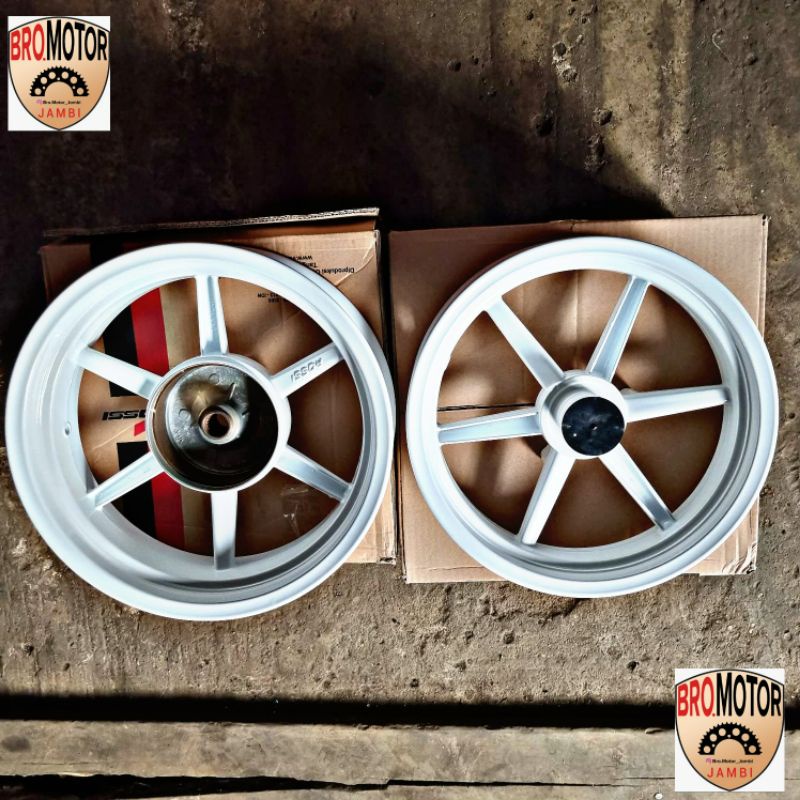 VELG VROSSI COPY RCB VENOM STARMAX  PALANG 6 PUTIH AEROX