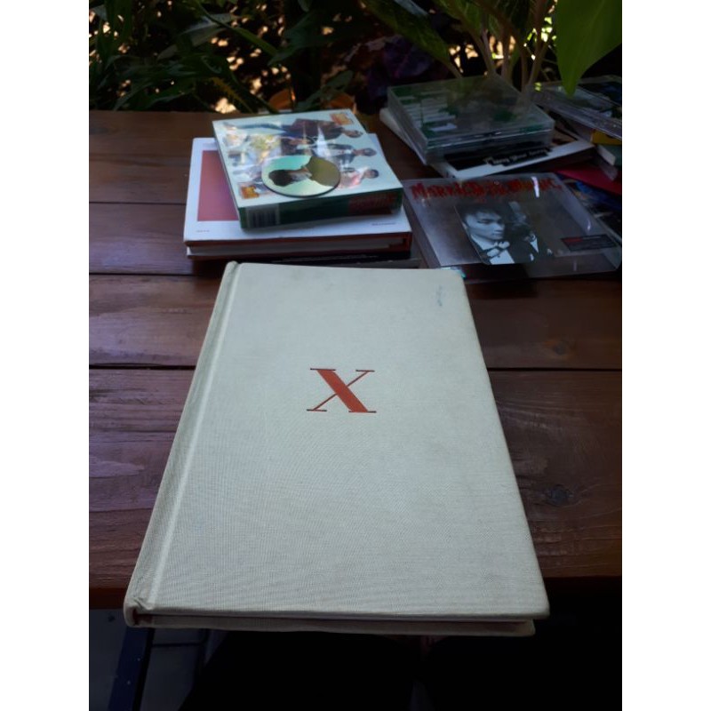 PB jonghyun X inspiration white nego