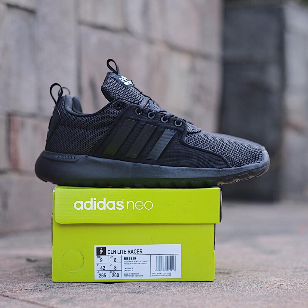 Septu Pria Adidas Lite Racer All Black