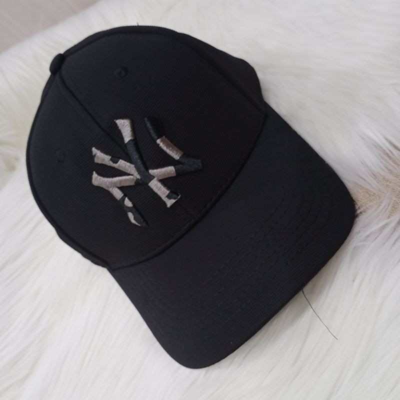 topi NYX import snapback