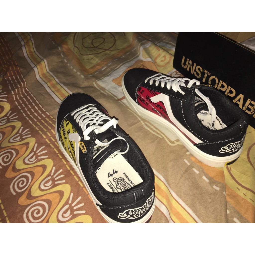 Sepatu " Aerostreet X Endank Soekamti " UNSTOPPABLE Ukuran 44