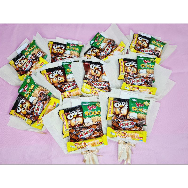 

Bucket snack murah / buket snack / buket jajan / buket ulang tahun