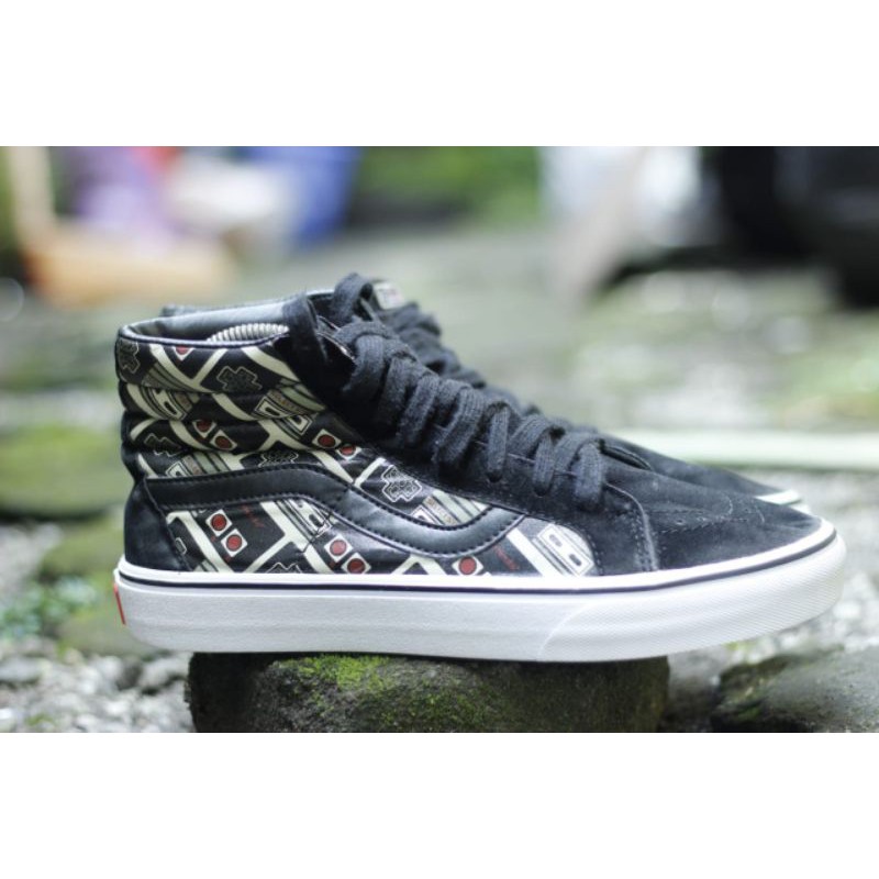 Vans Sk8Hi Nintendo