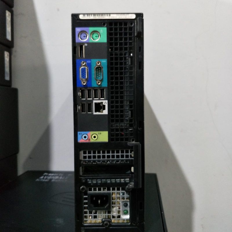 CPU DELL OPTIPLEX Core i5 2400 / 8GB SSD 26GB