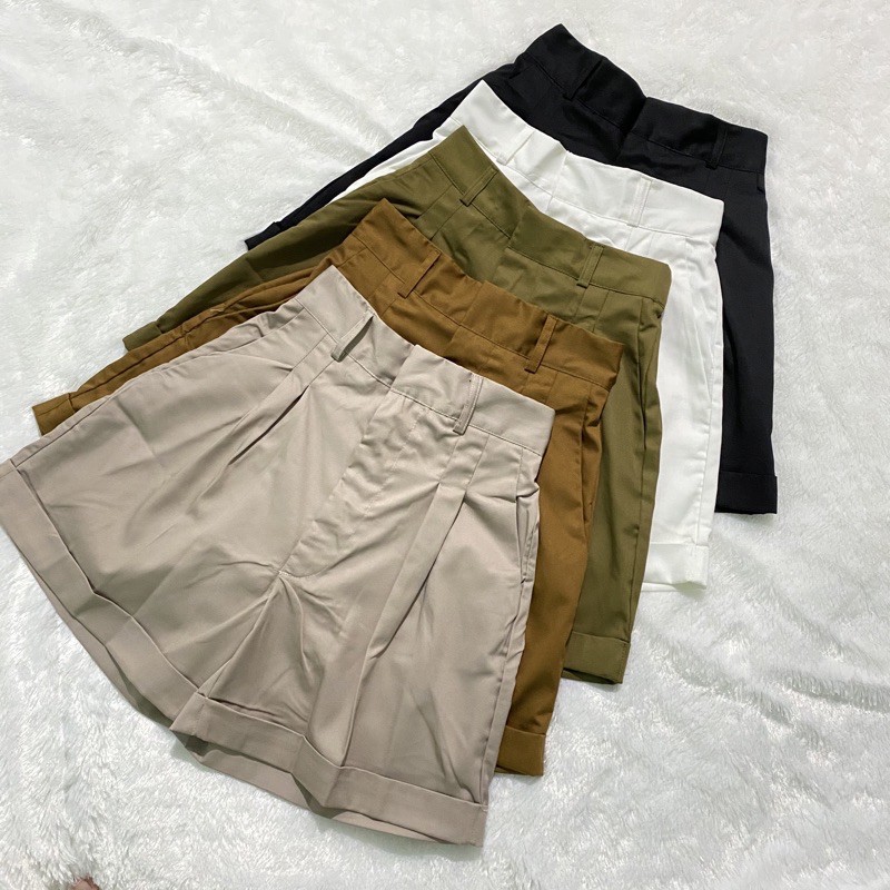 5 WARNA - CARINA HOTPANTS (Highwaist)