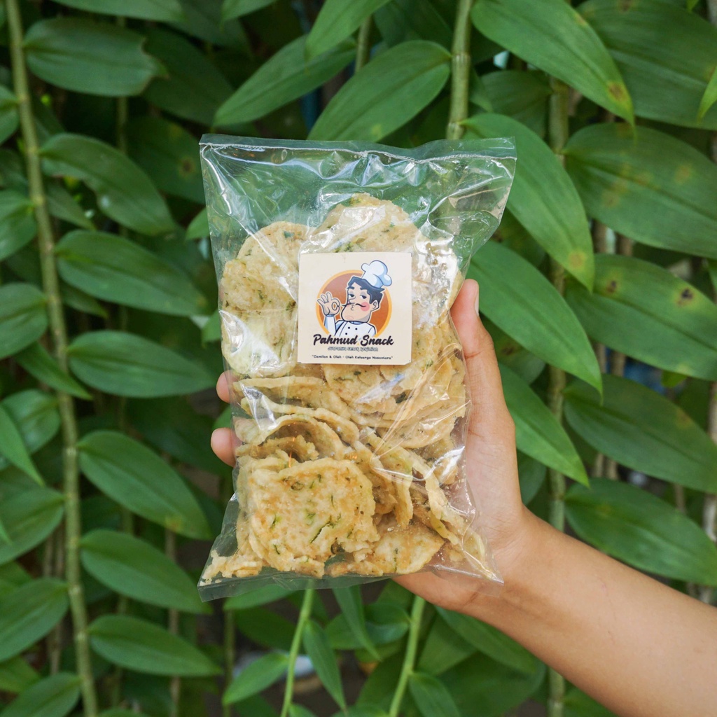 

Camilan Snack Kripik Bakso Kering Gurih 100gram