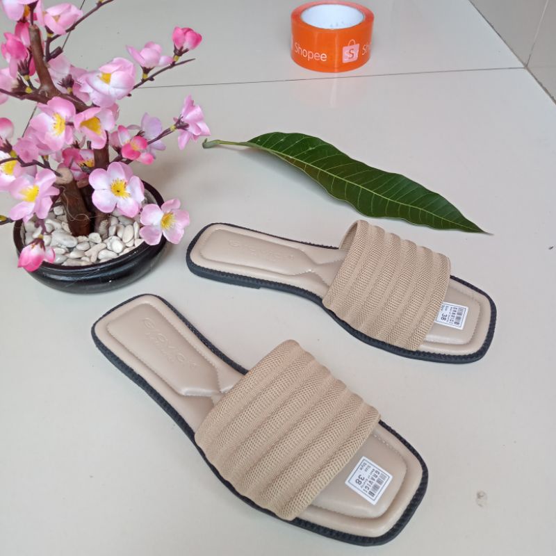 Sandal Flat Wanita , Sandal Rajut Import ERDEEM 13, Sandal Terbaru , Sandal Terviral