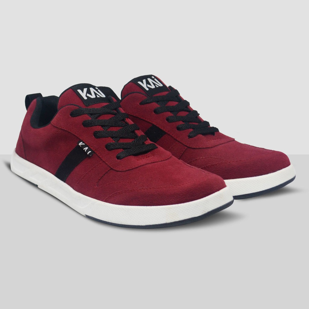 Sepatu Snekers Pria Original Terbaru Sepatu Kets K 018 Warna Marun Brand Kai Footwear Murah Berkuali