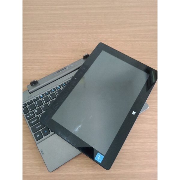 Acer Switch One 10