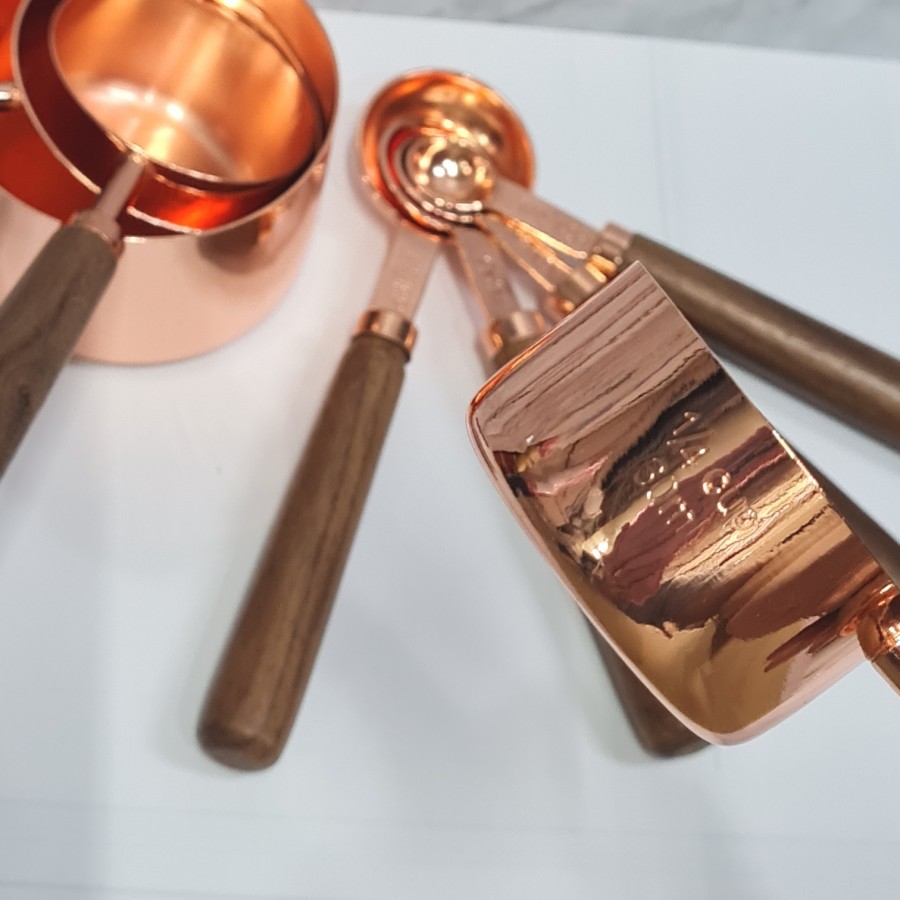 Rose Gold measuring cup and spoon wooden handle set 8pc / sendok takar