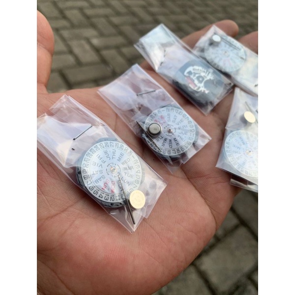 Mesin jam tangan Original VJ43B hari tanggal samping