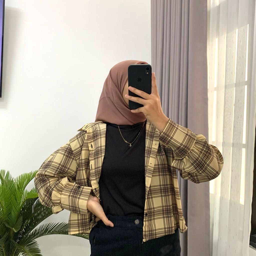 READY STOCK KEMEJA CROP TARTAN OUTER || CROP TARTAN SHIRT || OVERSIZE CROP TARTAN || KEMEJA CROP LENGAN PANJANG-FEBRIC CROP CREAM