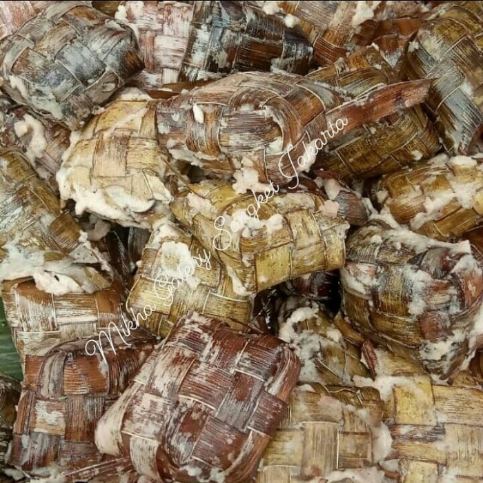 

KETAN-BERAS- KETUPAT KETAN 03 -BERAS-KETAN.
