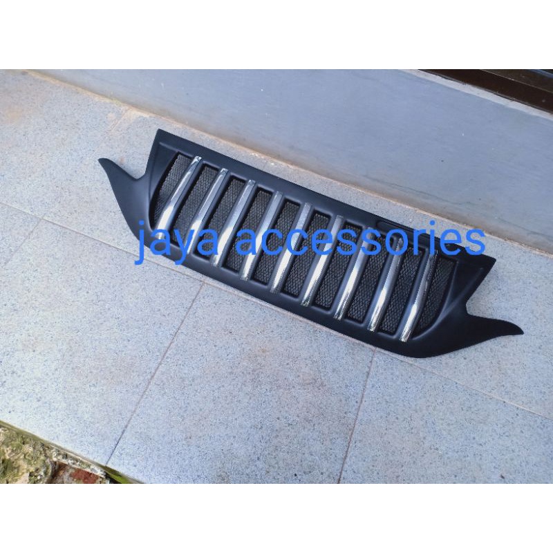 grill costom Lis chrome hrv 2014-2017