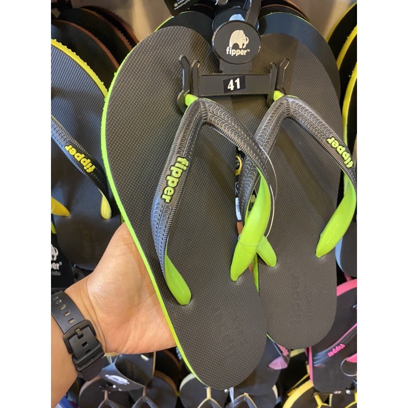 SANDAL FIPPER BLACK SERIES