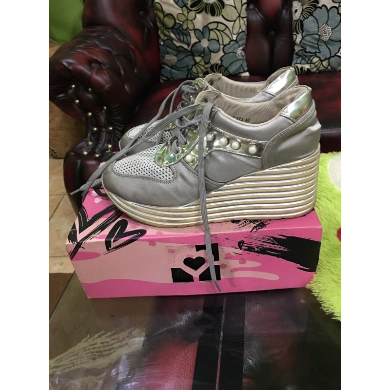 Sepatu Gosh / gosh preloved/gosh bekas