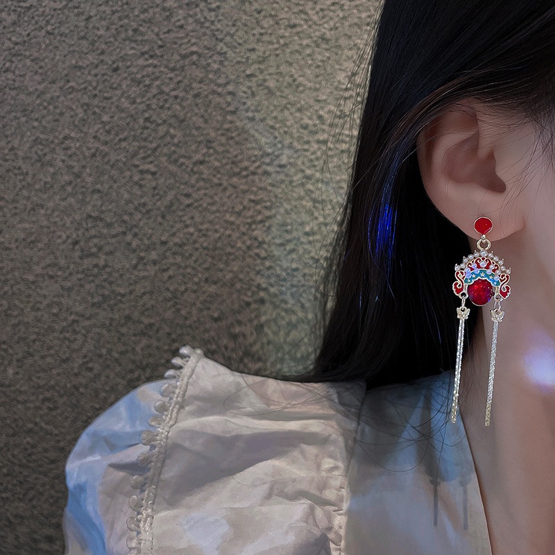 Anting 925 silver needle Model Rumbai Panjang Desain Topeng Opera Peking Aksen Mutiara Untuk Wanita