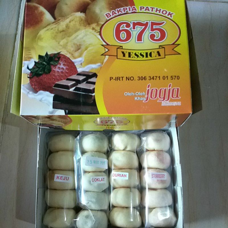 

OPEN RESELLER✅Kue pia crispy MIX | BAKPIA PATHOK YESSICA, 675, 45 ASLI JOGJA KERING