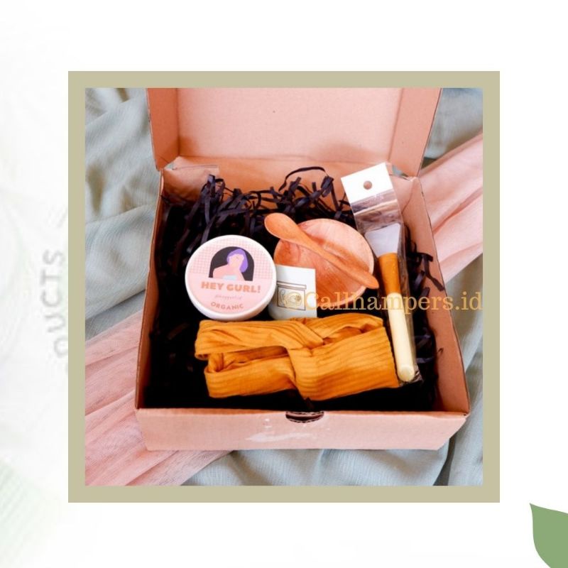 

Hampers / Birthday / Graduation / Kado