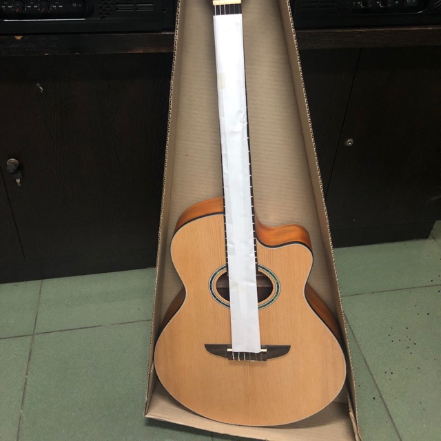 GITAR AKUSTIK GRANDE GIC 40K NA NYLON