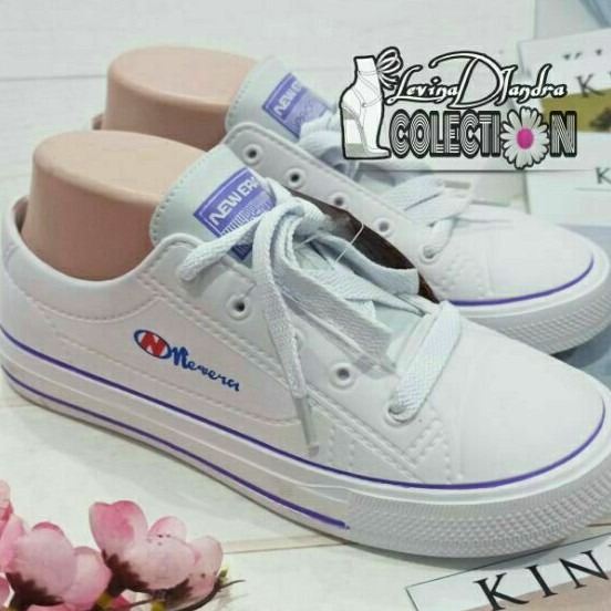 Sepatu Karet Putih Tali Bahan Pylon / Sepatu Putih Karet Sneaker Wanita - New Era 9031