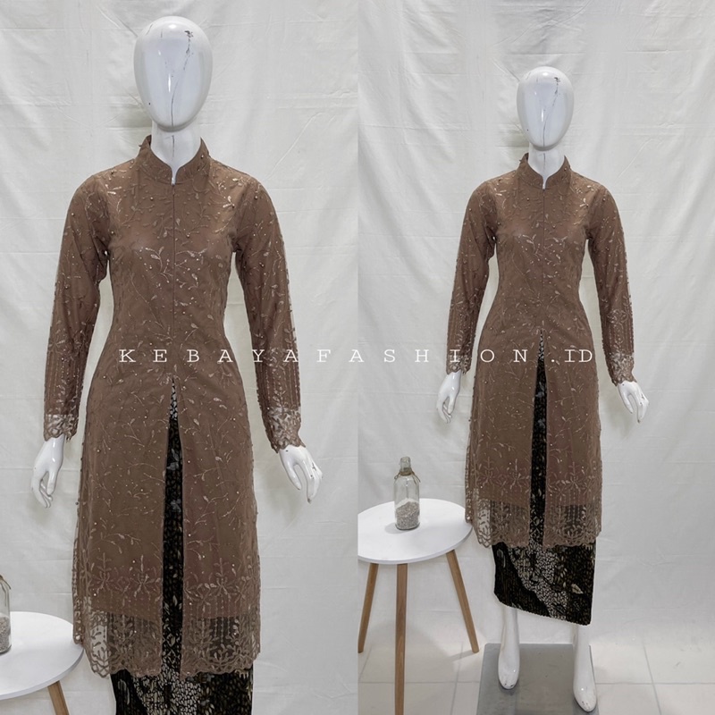 Kebaya Tunik / Tunik Brokat / Kebaya Modern / Kebaya tile / Kebaya Favorite / Batik Couple