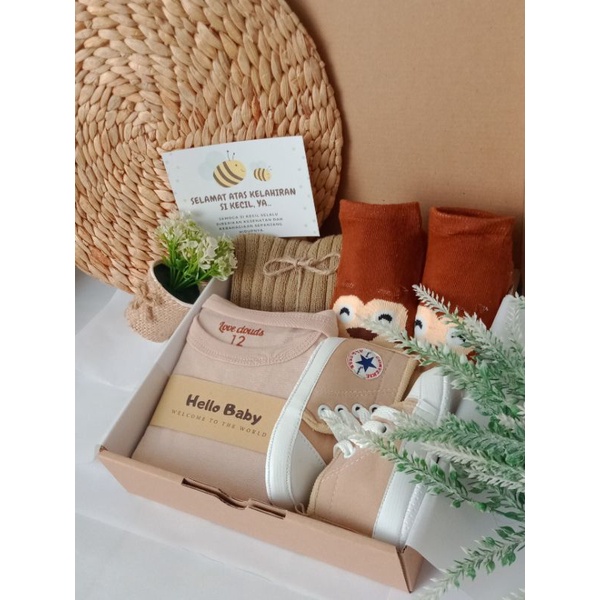 Baby Hampers 2/ Kado Lahiran/ Kado Bayi-H2-Coklat