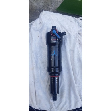 Rear Shock ee 210.mm ROCKSHOX DELUXE RT3 DEBONAIR SPECIAL TUNING