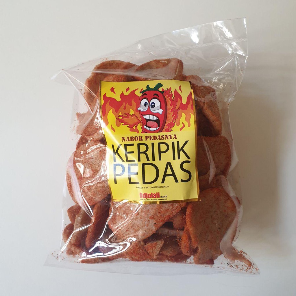 

Kerupuk Jengkol Pedas Odjolali Cemilan Oleh Oleh Khas Bandung 100gr