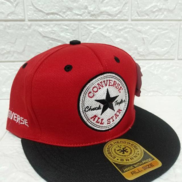 Snapback converse