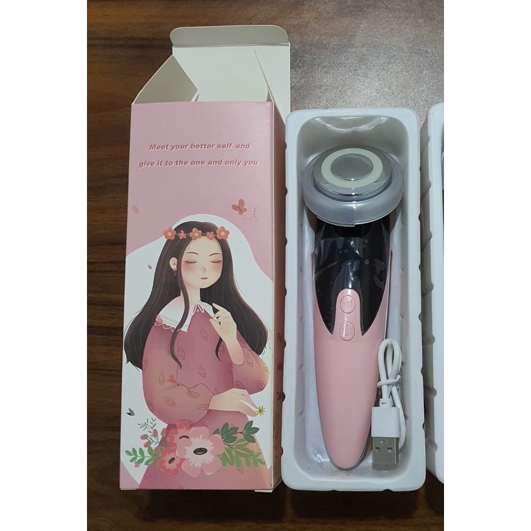 Alat Setrika Wajah Pemijat Perawatan Kulit Anti Anging Facial Massage 4 in 1 membantu membersihkan muka dan pemakaian skincare-pink