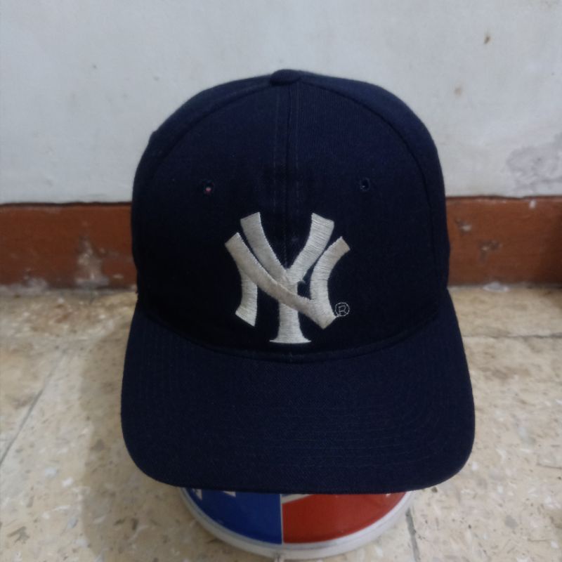 Topi MLB vintage original second bekas