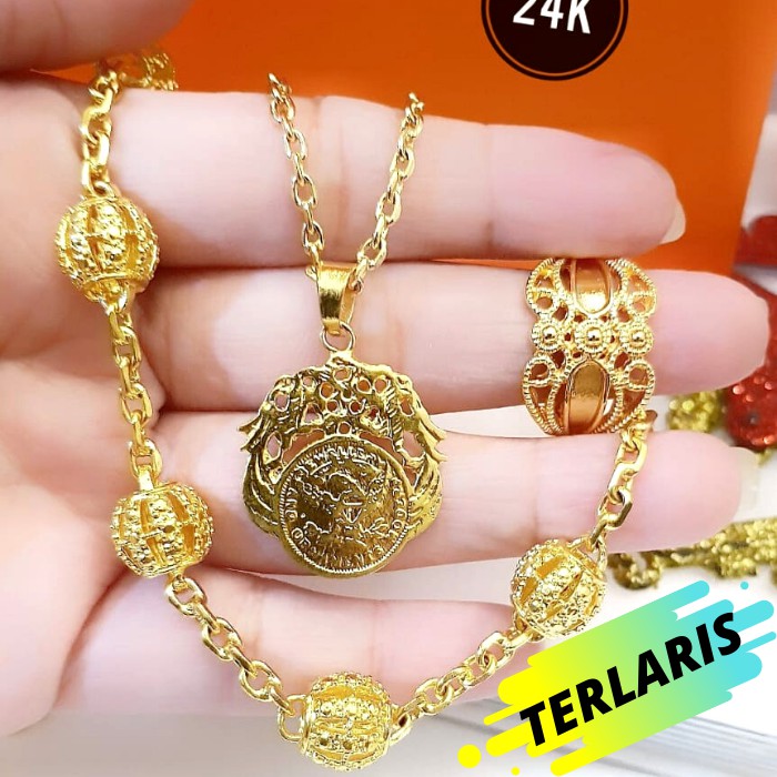Perhiasan Titanium 1 set SJ145