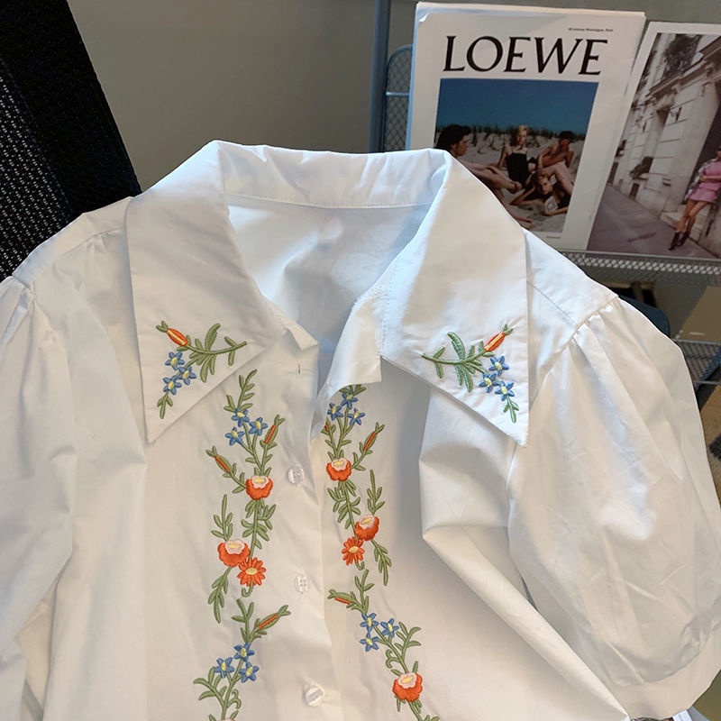 #Sisjuly# Desain bordir kemeja pendek wanita musim panas baru Perancis niche chic retro gaya Hong Kong atasan