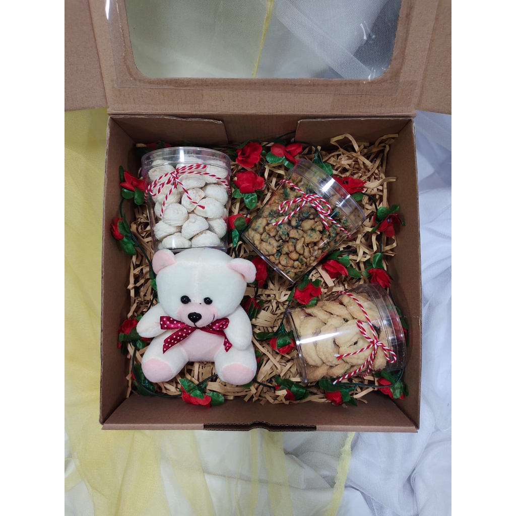 

Hampers Bingkisan gift lebaran Ramadhan idul fitri| Hampers Natal 16